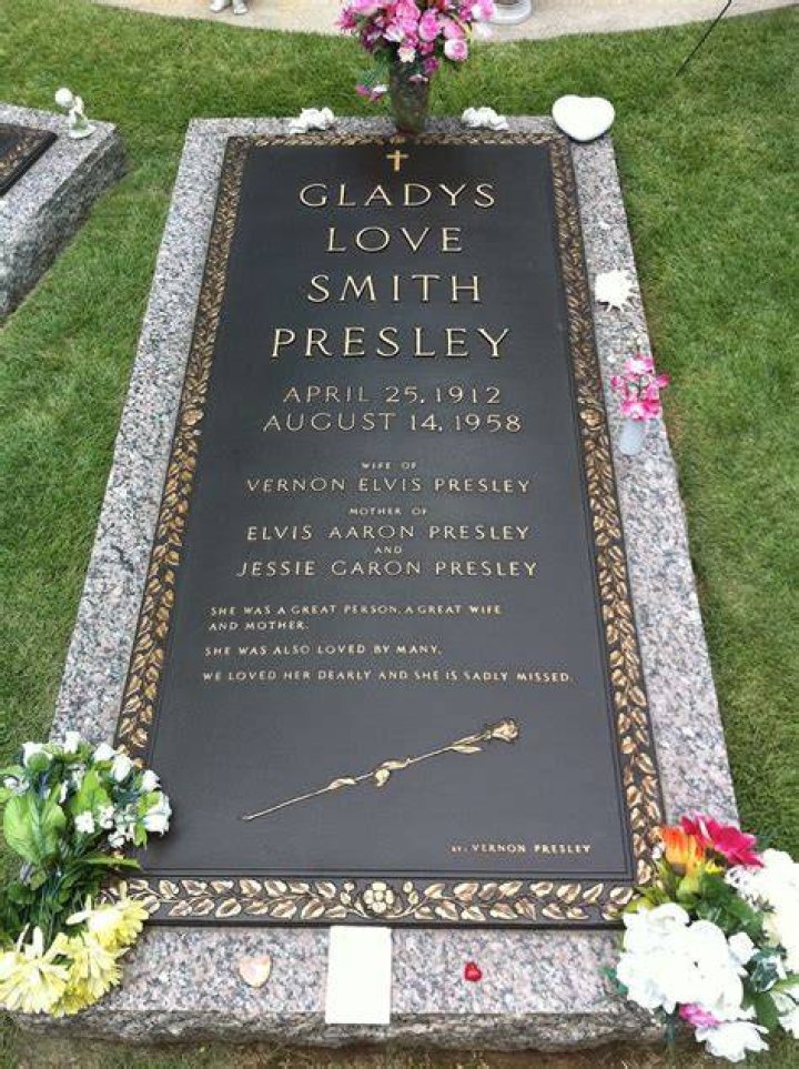 Gladys Love Smith Presley grave marker J. Samuel Ellis Flickr