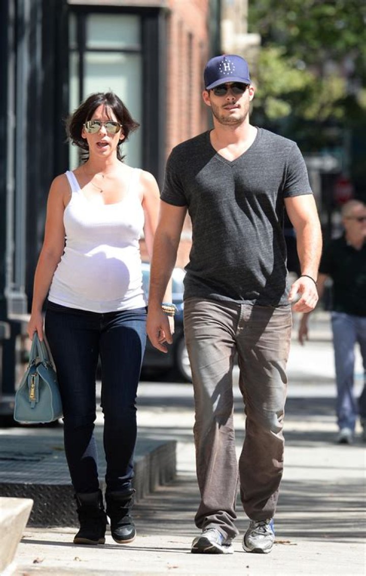 Jennifer Love Hewitt: Still Married? Exploring Her Relationship Status