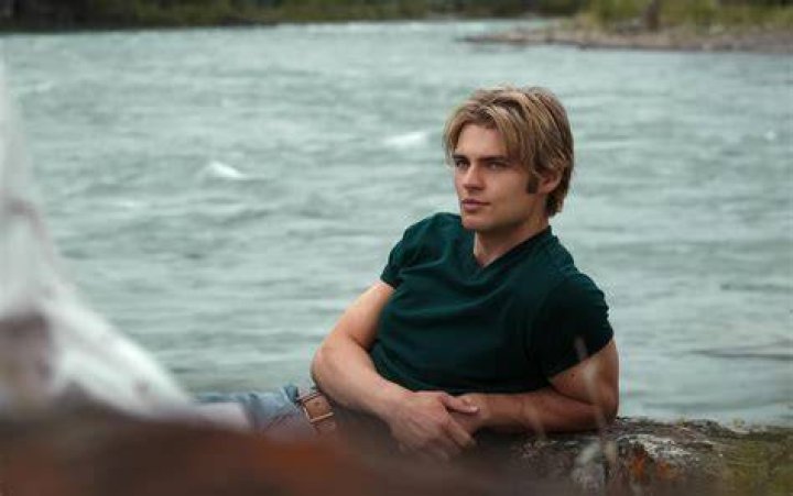 Noah Lalonde's Love Life: Relationships Uncovered