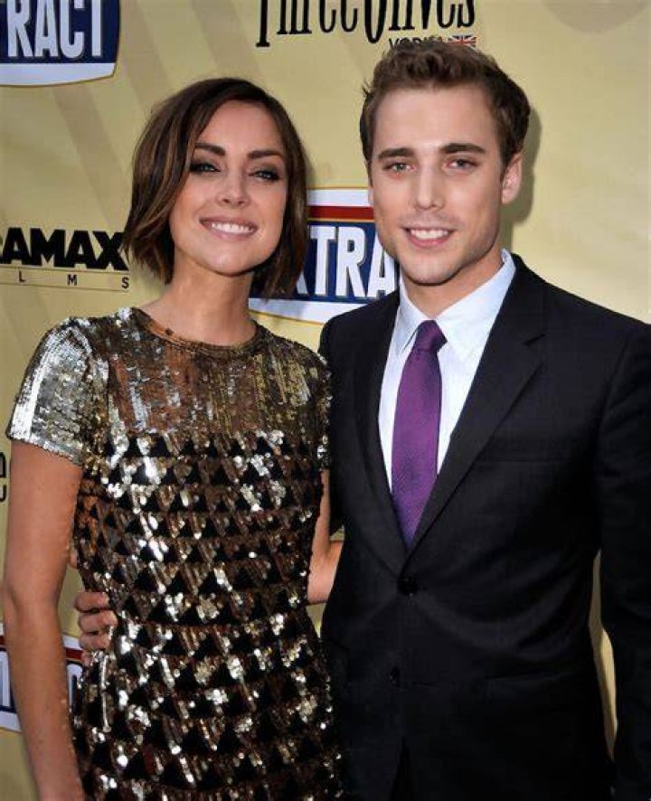 Who is Dustin Milligan Wife? Is He Married? Creeto